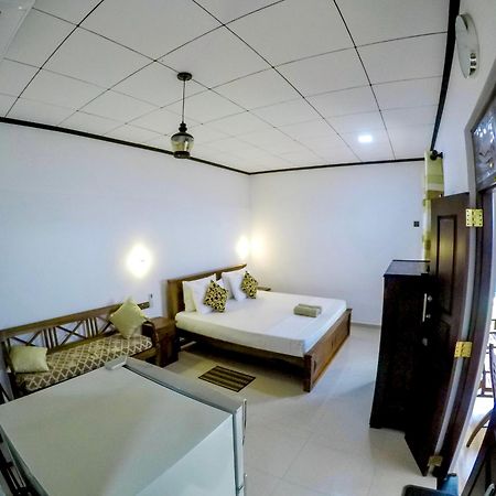 The Nook Hotel Hikkaduwa Eksteriør billede