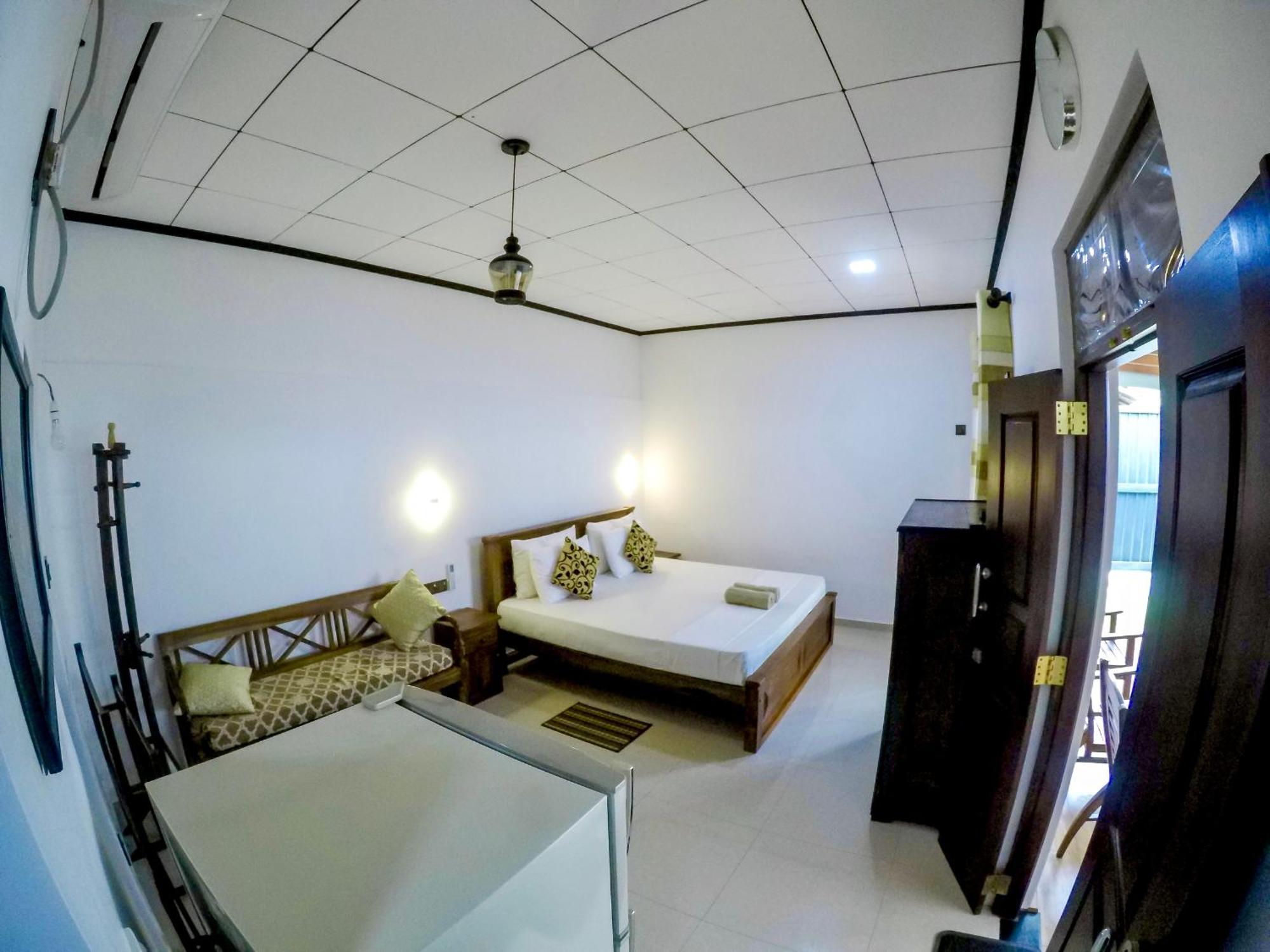 The Nook Hotel Hikkaduwa Eksteriør billede